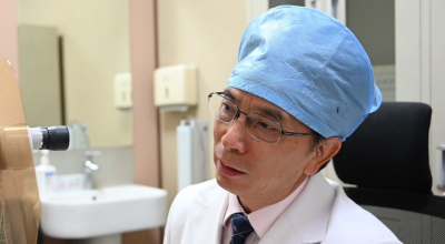 重庆爱尔三位眼科专家参与制订我国首部老视矫正多专科管理共识
